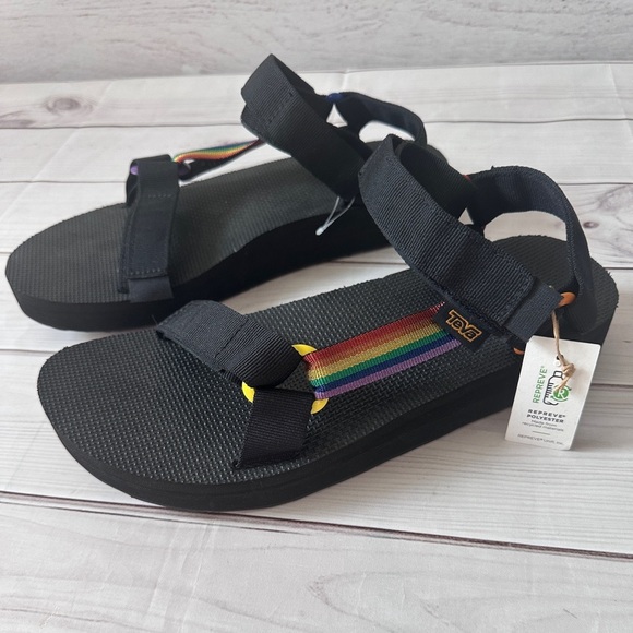 TEVA Universal Midform Pride Sandals | Men’s 11 | NWT Rainbow LGBTQ Comfortable - Picture 6 of 10